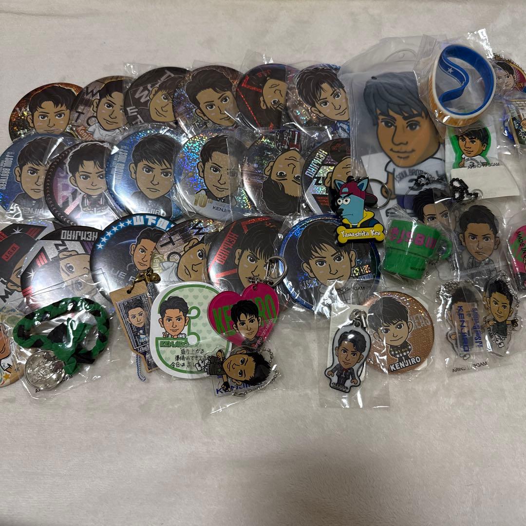 山下健二郎 KENJIRO 三代目 JSB LDH 缶バッジ セット - メルカリ