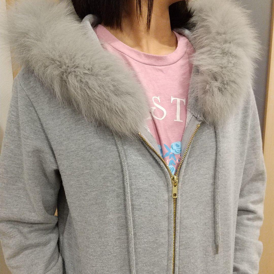 美品 安室奈美恵さん ファイナルツアー ファー付きパーカー M