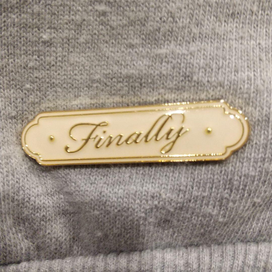 美品 安室奈美恵さん ファイナルツアー ファー付きパーカー M