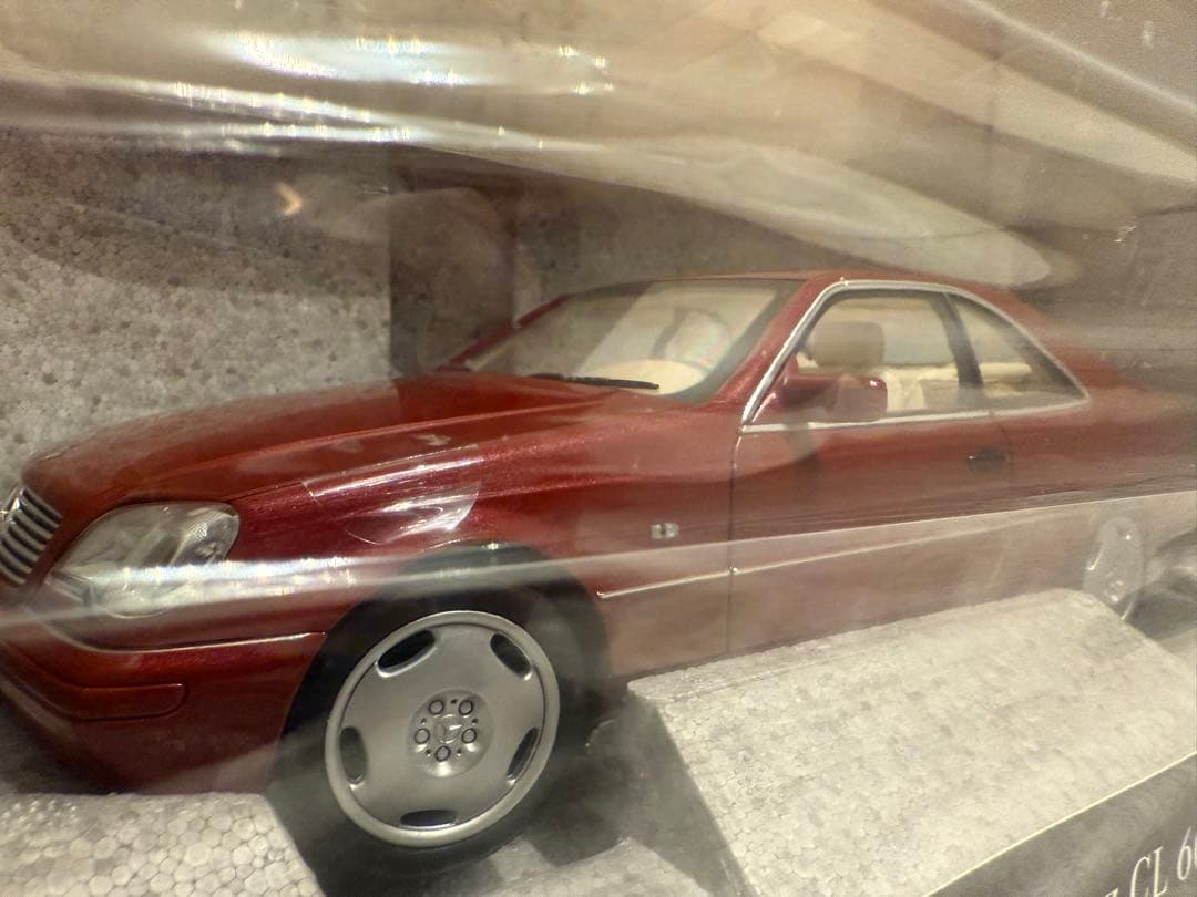 ミニカー Mercedes-Benz CL 600 (1996-1998) 1/18