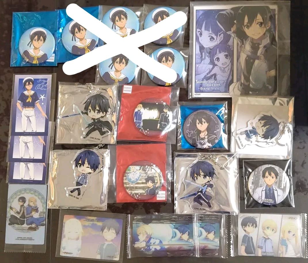 ソードアート・オンライン SAO セーラー マルイ カード シール 缶バッジ