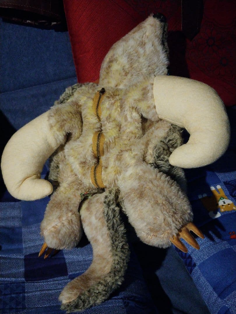 明治製菓　アルマジロぬいぐるみ　レトロ