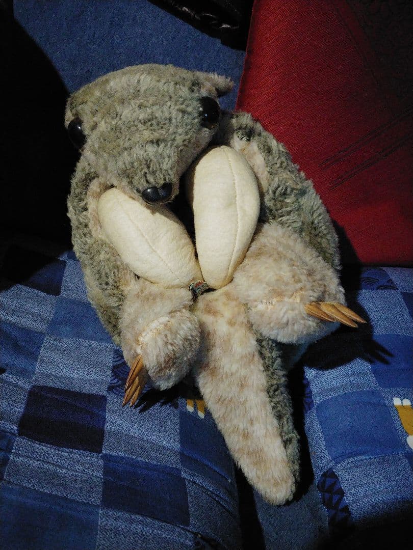 明治製菓　アルマジロぬいぐるみ　レトロ