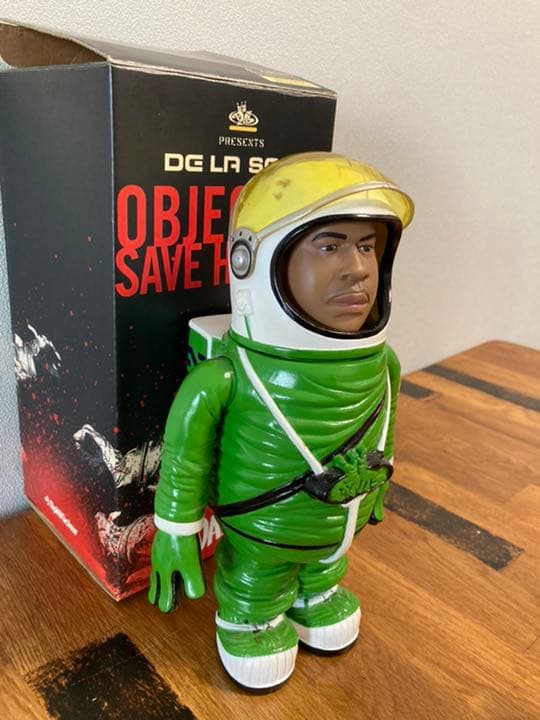 デラソウル 限定フィギュア