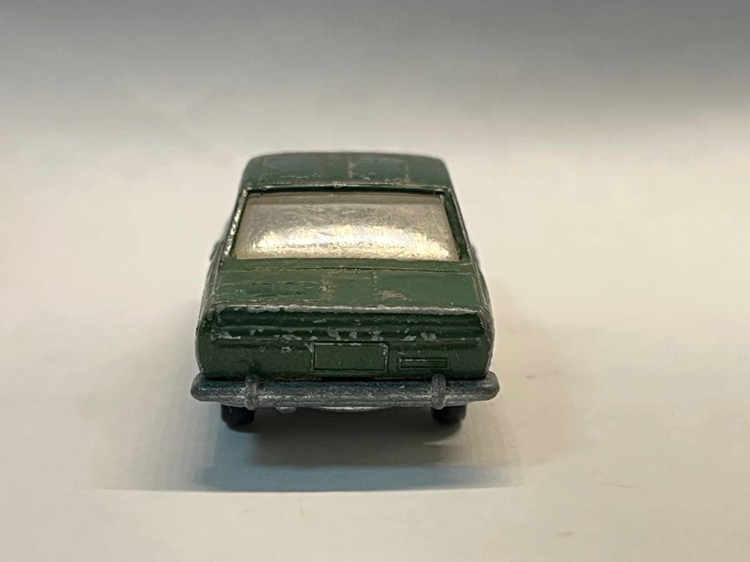 トミカ 黒箱 1-1-1 ニッサン ブルーバード SSS 希少色 1Aホイール