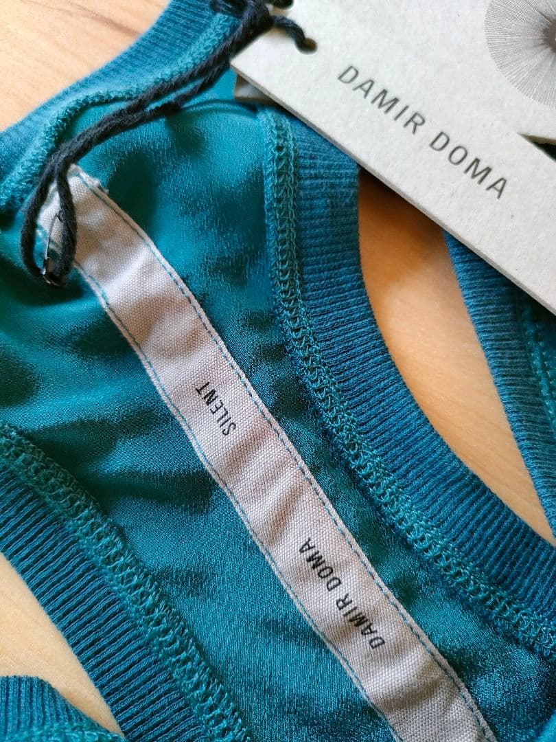 タグ付/ダミールドーマDAMIRDOMAシルク100％タンクトップ