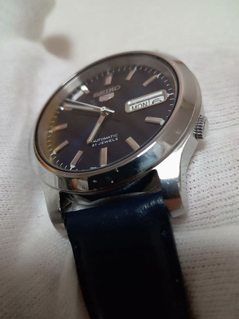 鶴*瓶様 SEIKO5　機械式自動巻　7S26　文字盤ネイビー　牛皮ベルト　美品