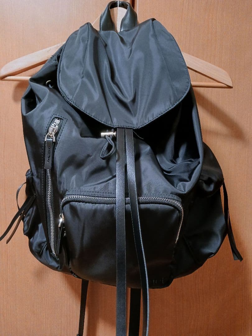 ADAMETROPE'　アダムエロペフラップポケットリュックサック