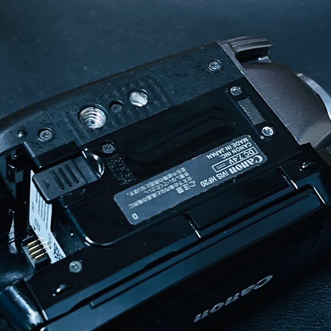 Canon　iVIS HF20　ビデオカメラ　動作確認済み