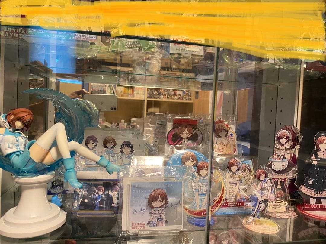 ADAM LISTER アダムリスター シルクスクリーン KAWS アトムモデル