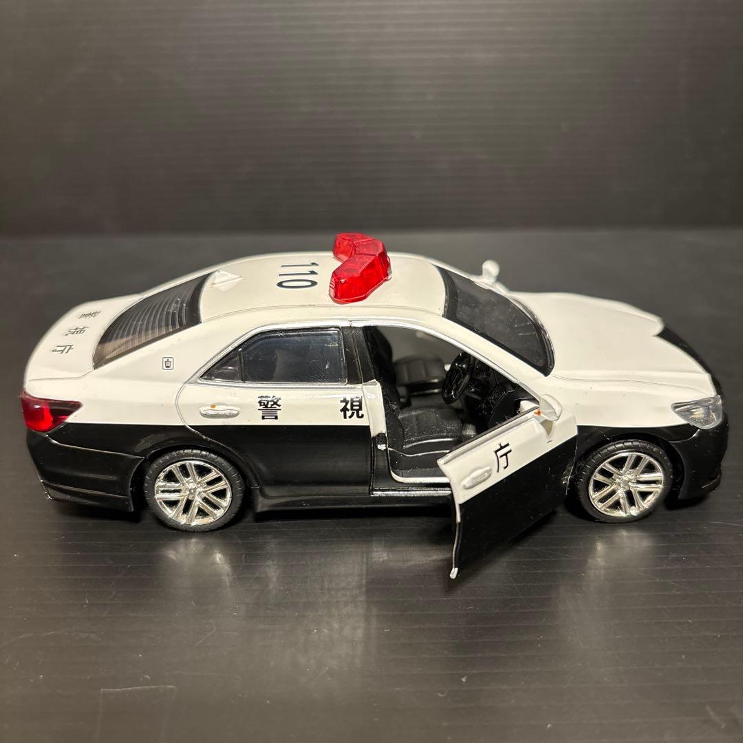 【2台セット】ピピットキー　トヨタ　ハイメディック　救急車　クラウンパトカー