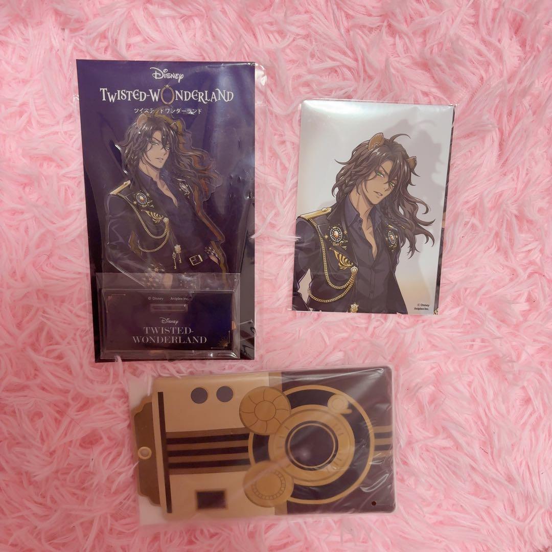 ツイステ ブレイジングジュエル レオナ・キングスカラー 缶バッジ