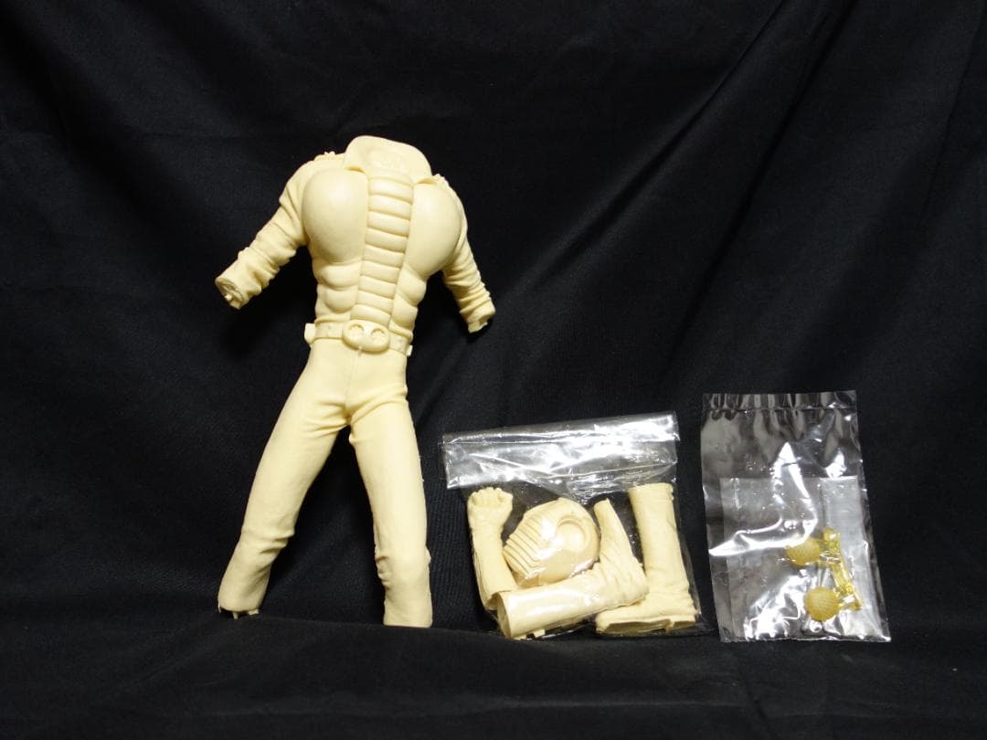 原作版 仮面ライダーV3 ガレージキット コトブキヤ ガレキ 石ノ森章太郎