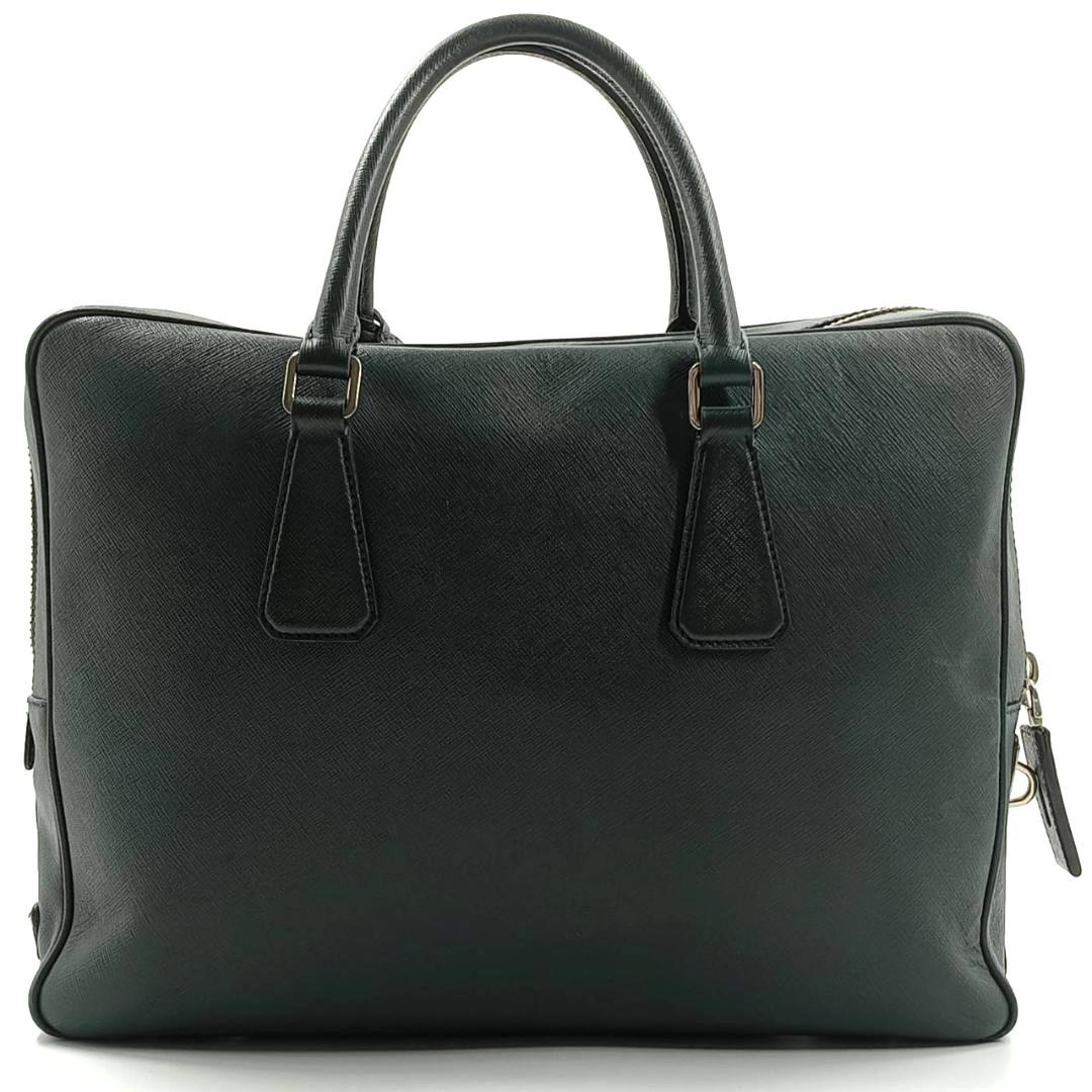 希少色 美品✨️プラダ　サフィアーノレザー　ビジネスバッグ　三角ロゴ　深緑