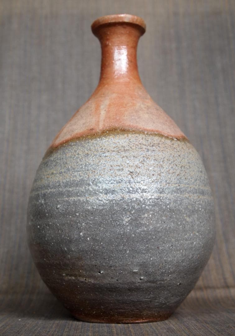 人気作家★大桐大《師：原田拾六》★【窯変】備前らっきょ徳利★共箱