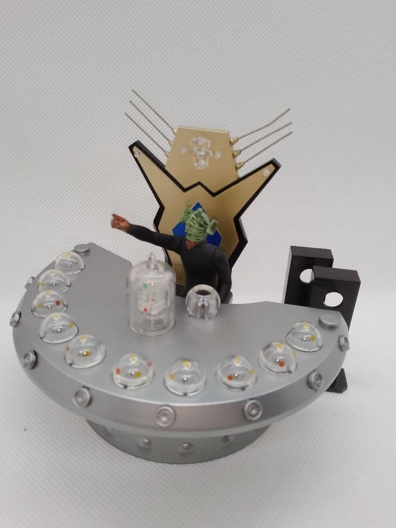 HG ウルトラシレイ ウルトラマン