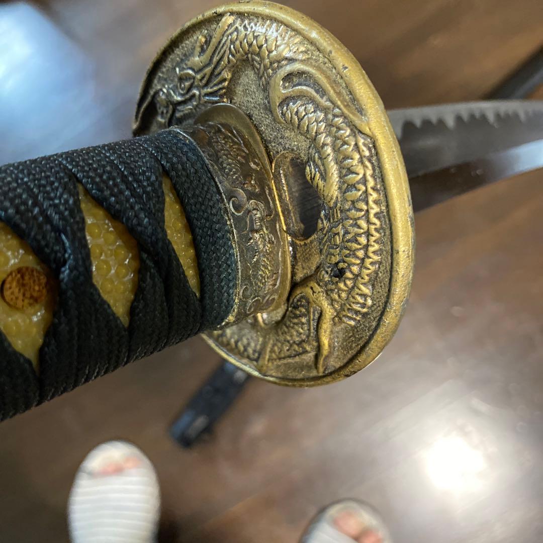 模造刀大刀 濃緑柄 龍彫楕円鍔 黒梨地鞘 - メルカリ