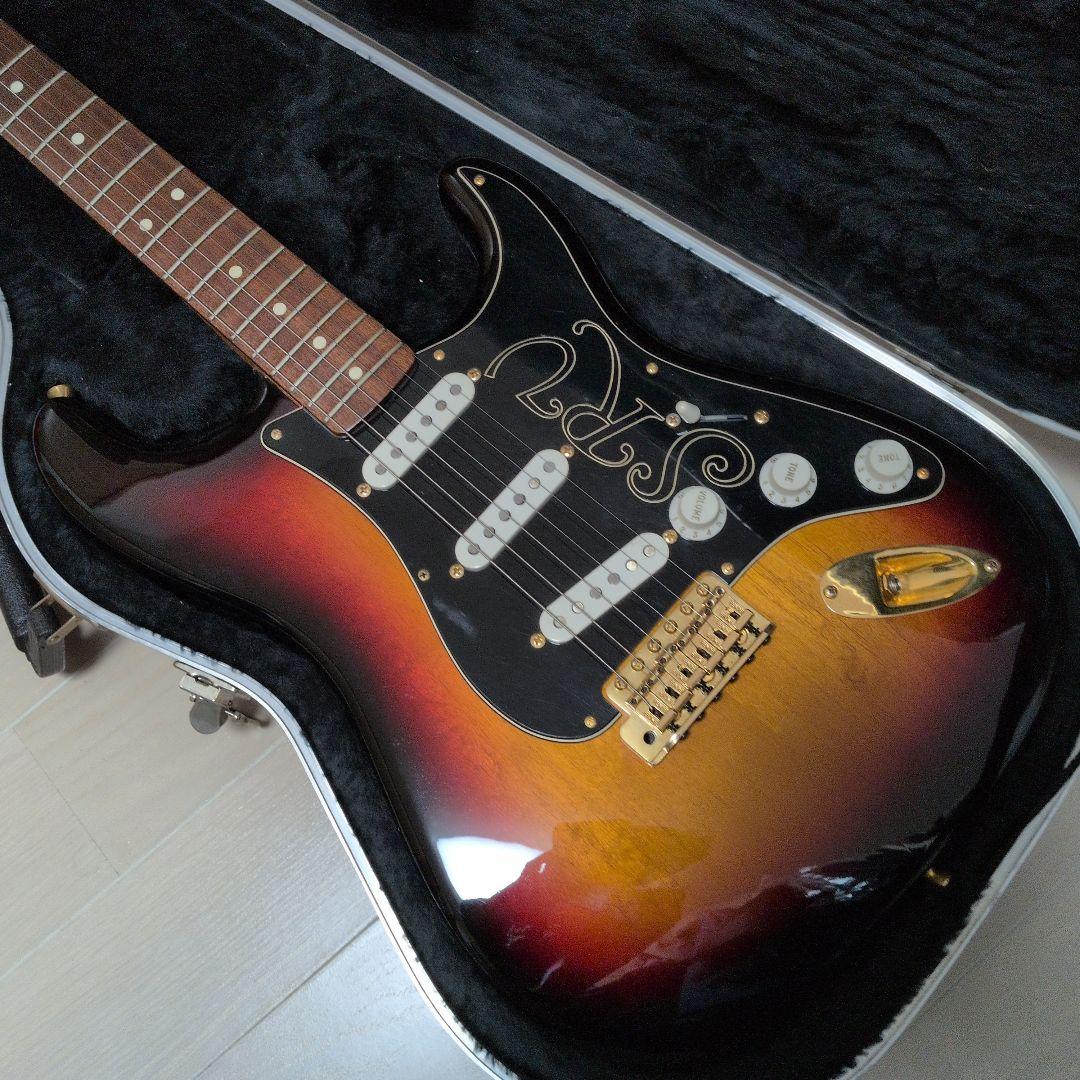 Fender SRV Stratocaster ハードケース付