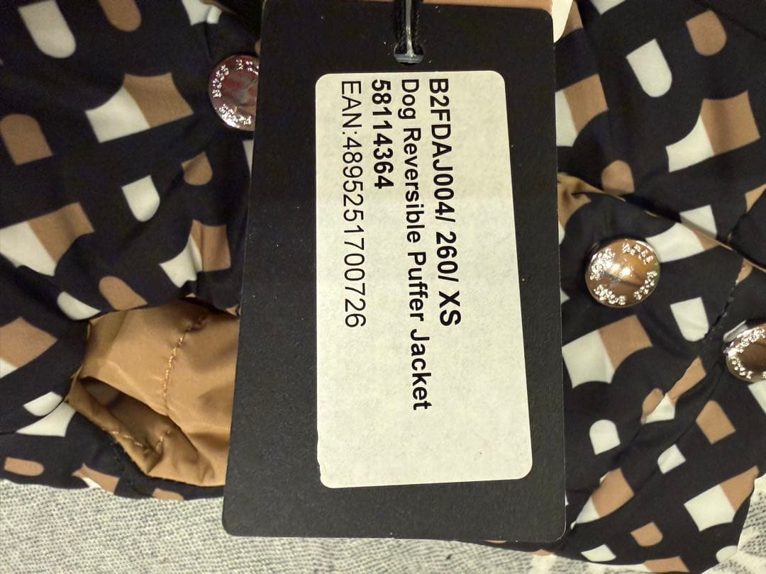 HUGO BOSS 犬用リバーシブルジャケット XS キャメル 本物