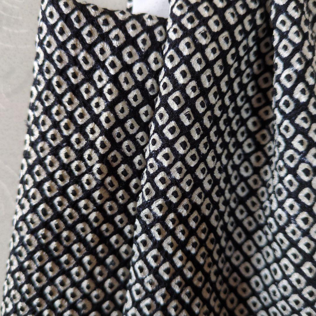 七五三３歳正絹総絞り手縫いの被布（中綿無し）黒色