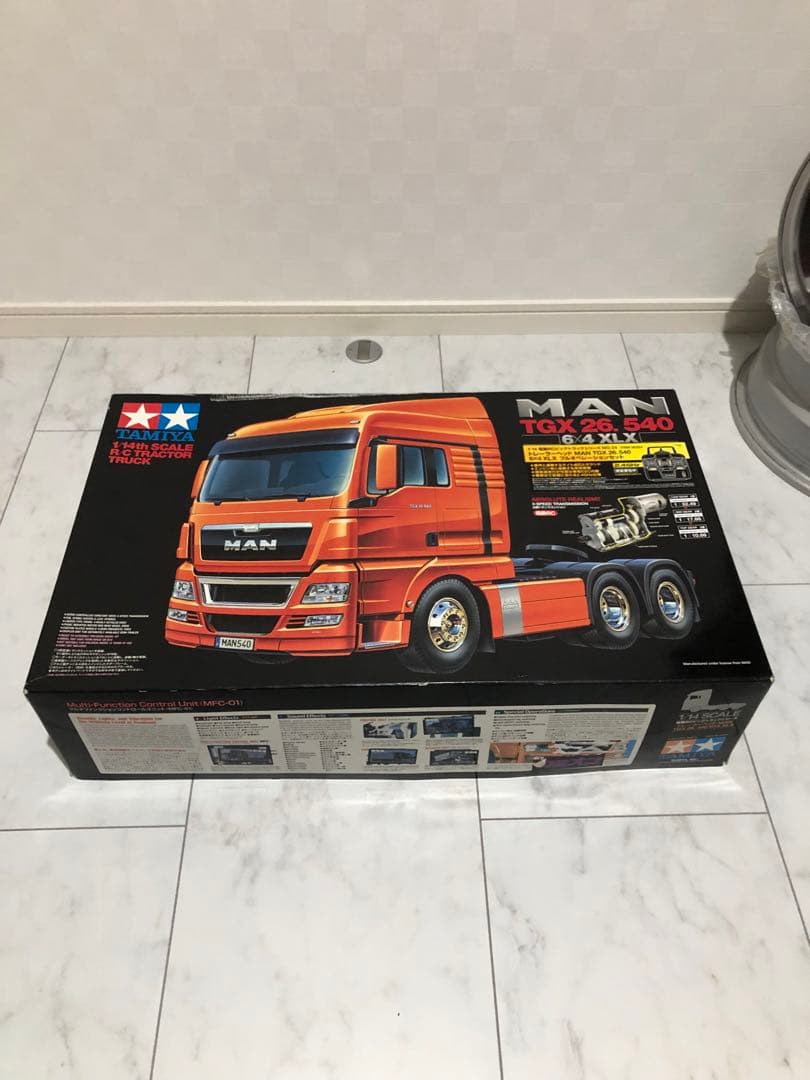 タミヤ 1/14 トレーラーヘッド MAN TGX 26.540 6×4 XLX RC限定】1/14 電動RCトレーラーヘッド車輌組立キット MAN TGX 26.540 6