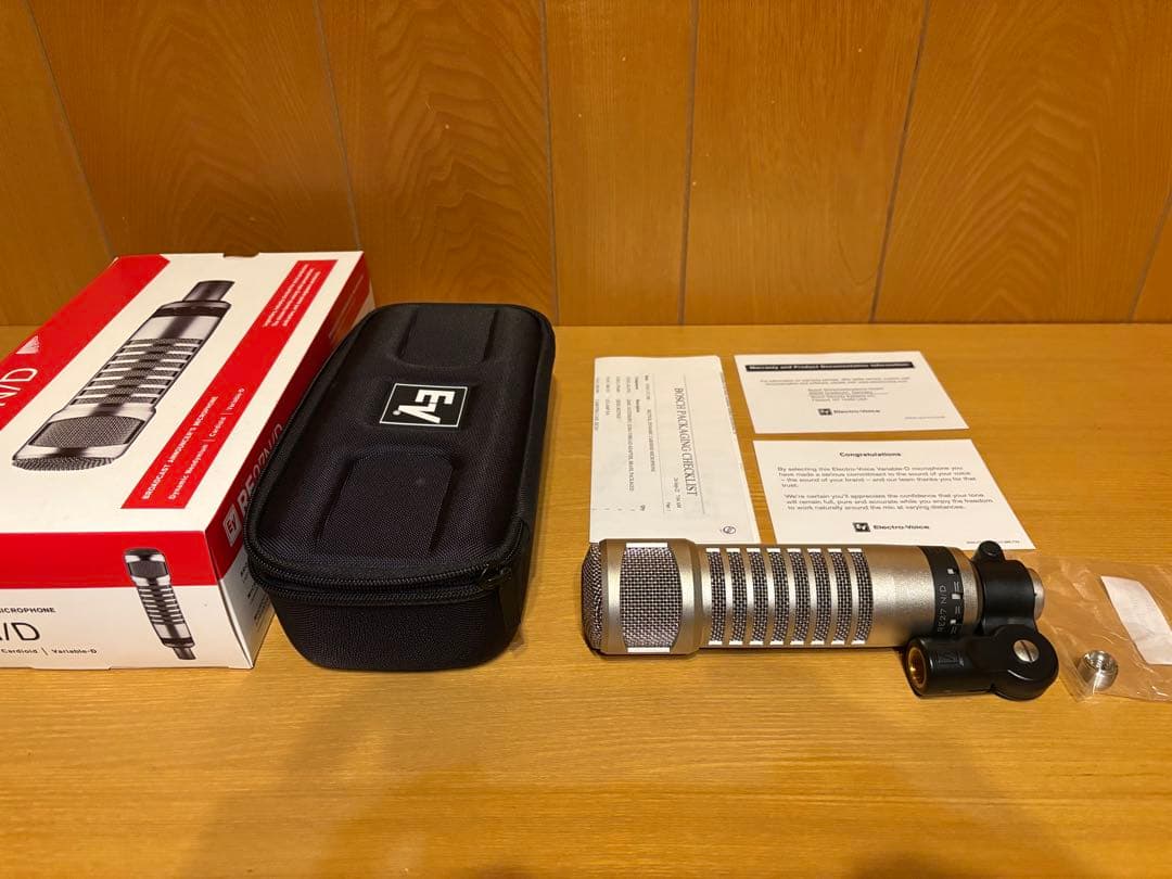 【出品今月まで】 Electro-Voice RE27N/D ダイナミックマイク