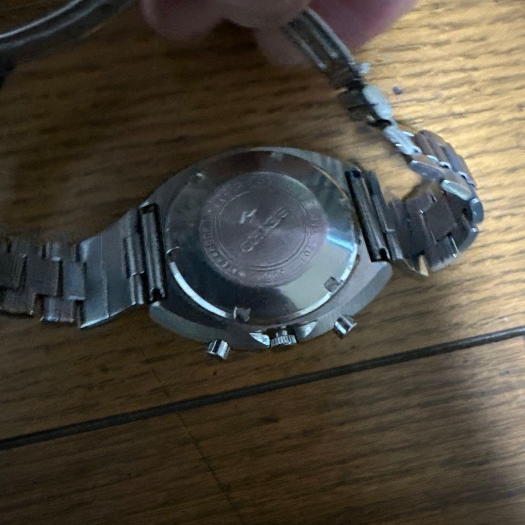 シルバー 自動巻き時計 黒文字盤