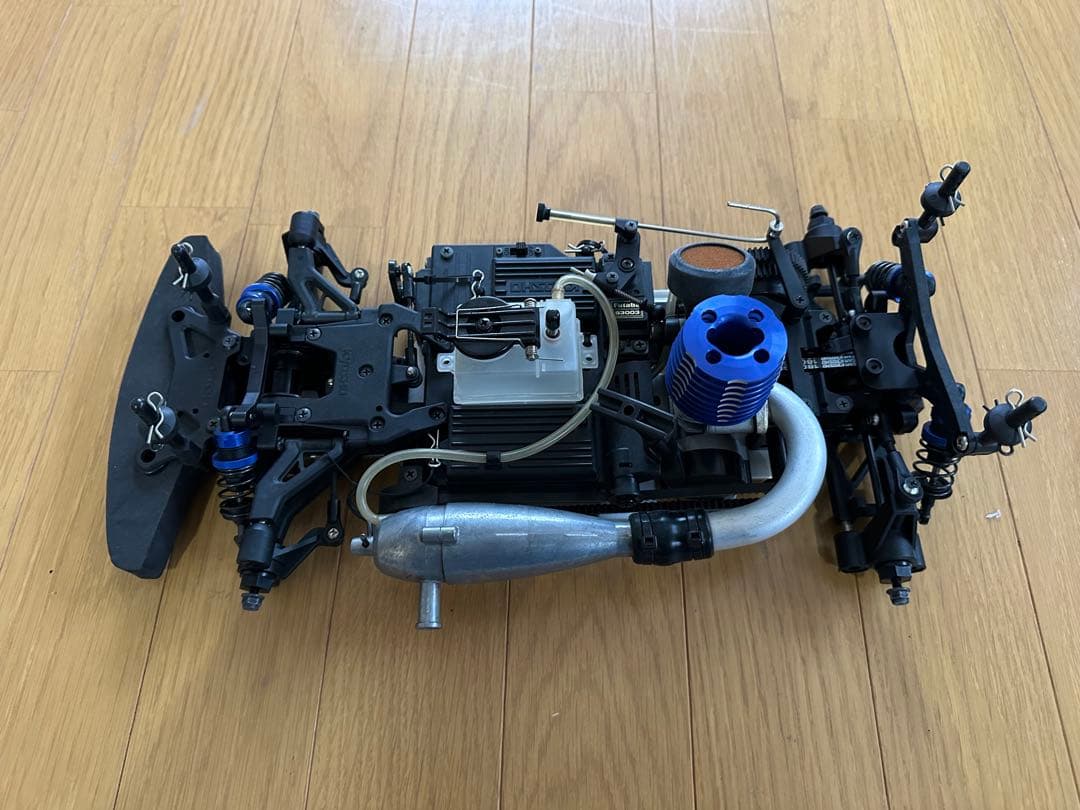 KYOSHO V-One S ⅢEvo TOM´S SC430