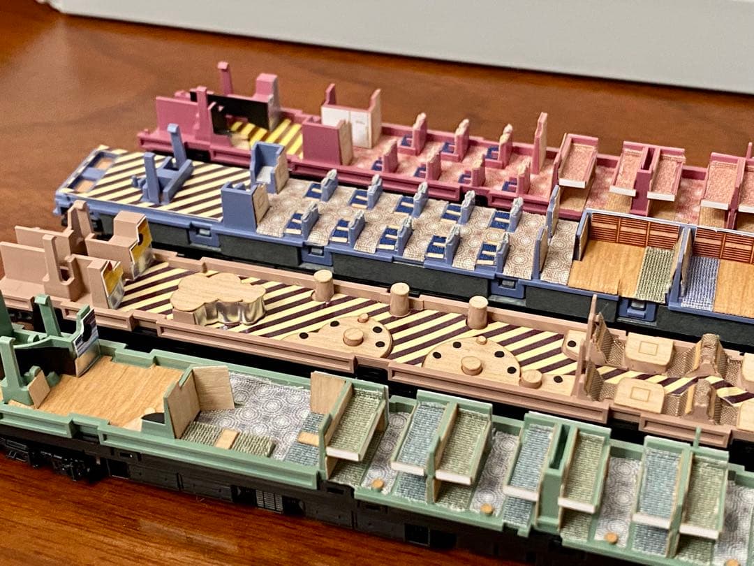 TOMIX 98714 WEST EXPRESS 銀河＋エヌ小屋内装パーツ入