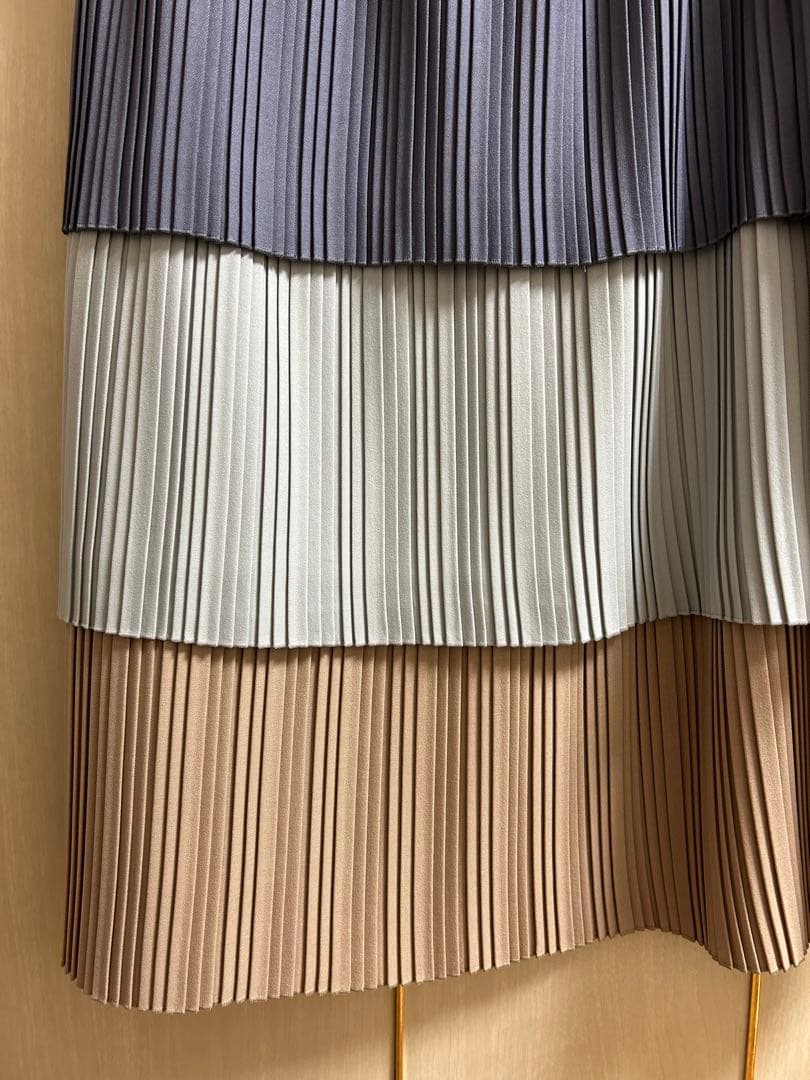 フミエタナカ×ヤンチェオンテンバール　プリーツレイヤードスカート