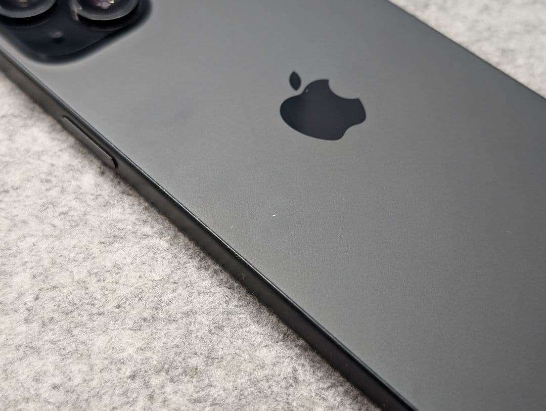 iPhone 15 Plus ブラック 128GB