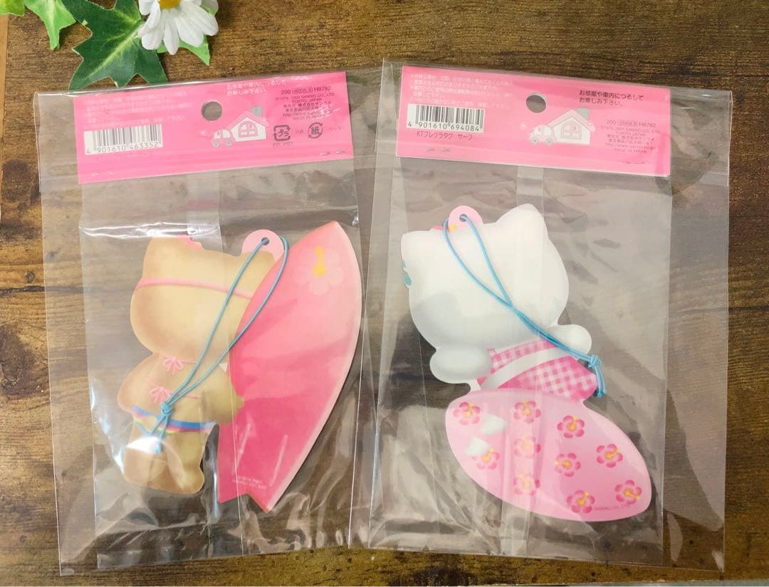 【入手困難】日焼けキティ　ギャルキティ　サーフ　フレグラタグ　激レア　希少　2点