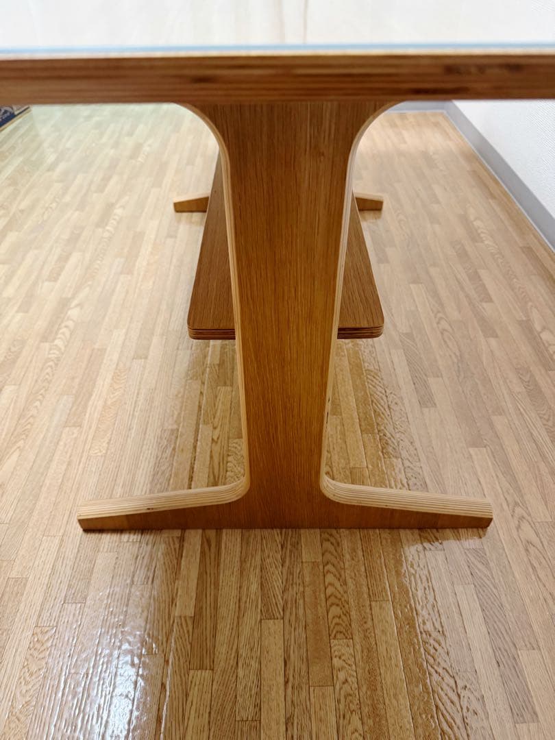 無印良品リビングでもダイニングでもつかえるテーブル　幅１３０×奥行６５×高さ６０