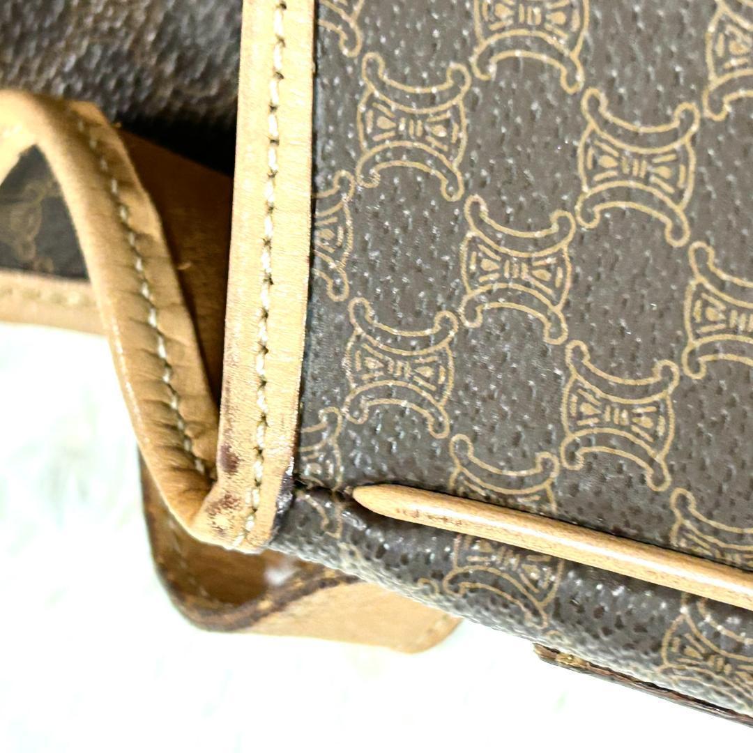 セリーヌ　ショルダーバッグ　マカダム　ヴィンテージ　金具　ゴールド　PVC