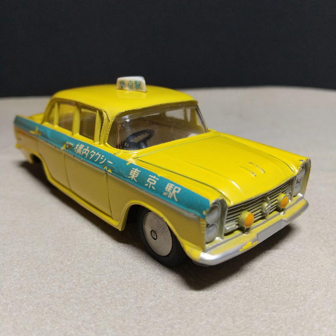 モデルペット　ニッサン・セドリックDX・構内タクシー