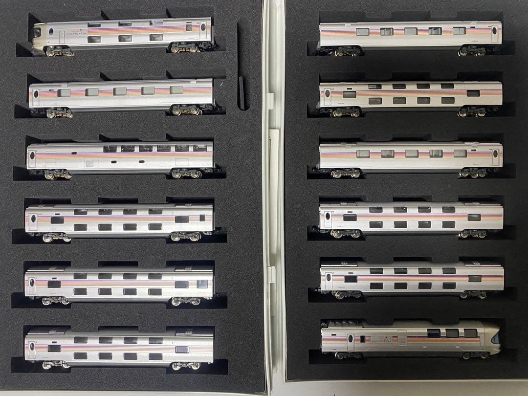 初回限定品　TOMIX E26系寝台特急客車　カシオペア92717 92718