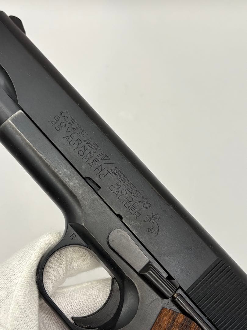 WA コルト MKIVシリーズ70 リアルスチール Ver. 木製スタンド