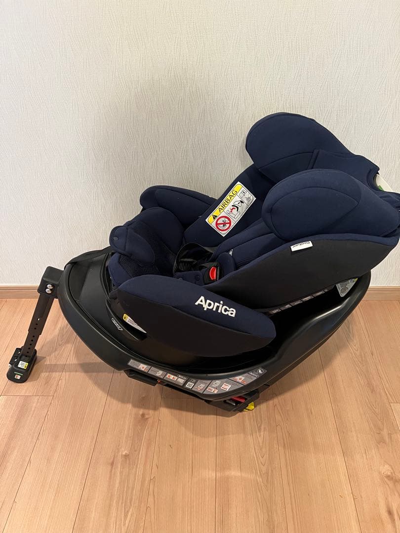 【使用回数僅か】Aprica ディアターンプラス　ISOFIX