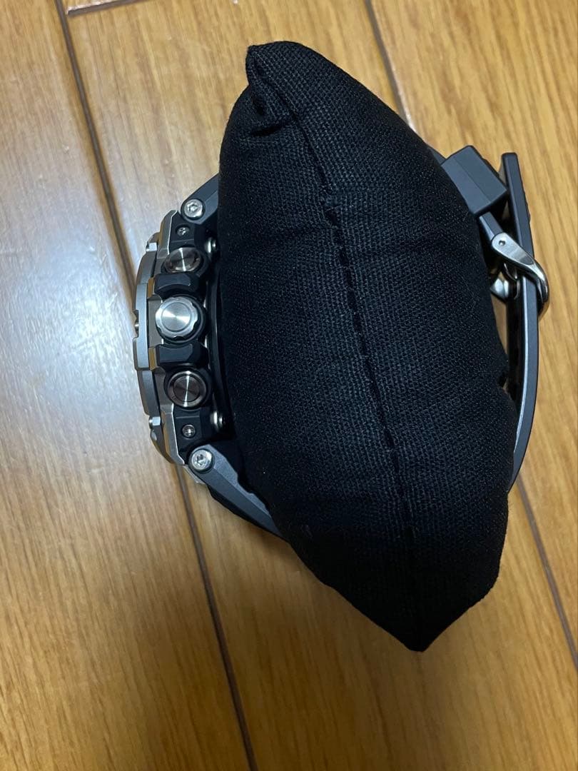 Lolipop 　GST-B100-1JF カシオGショック 新品同様