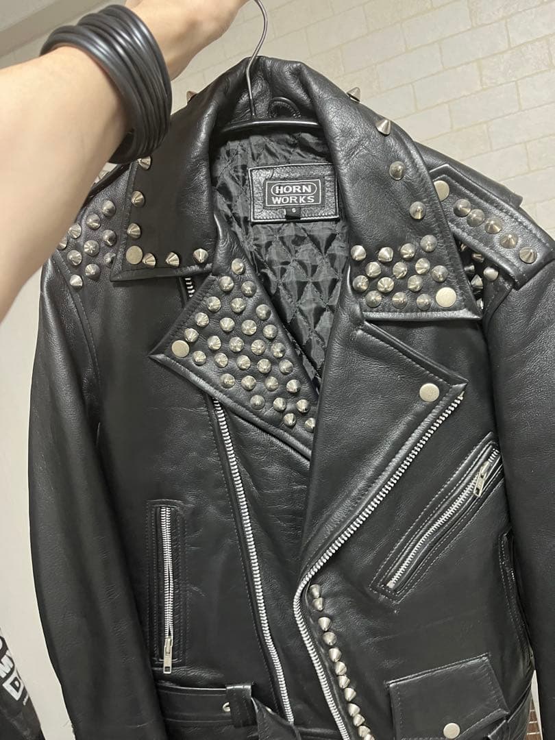 鋲ジャン スタッズ パンク 革ジャン レザージャケット