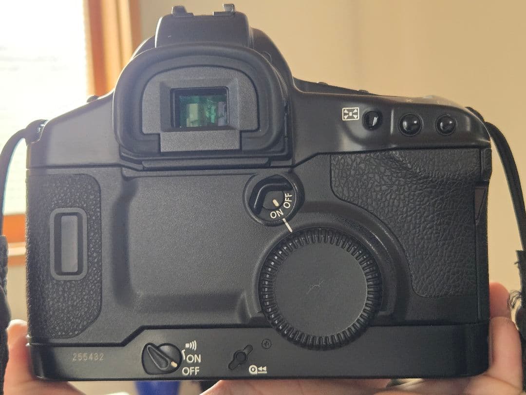 オーバーホール済】Canon EOS-1V HS フィルム一眼レフカメラ