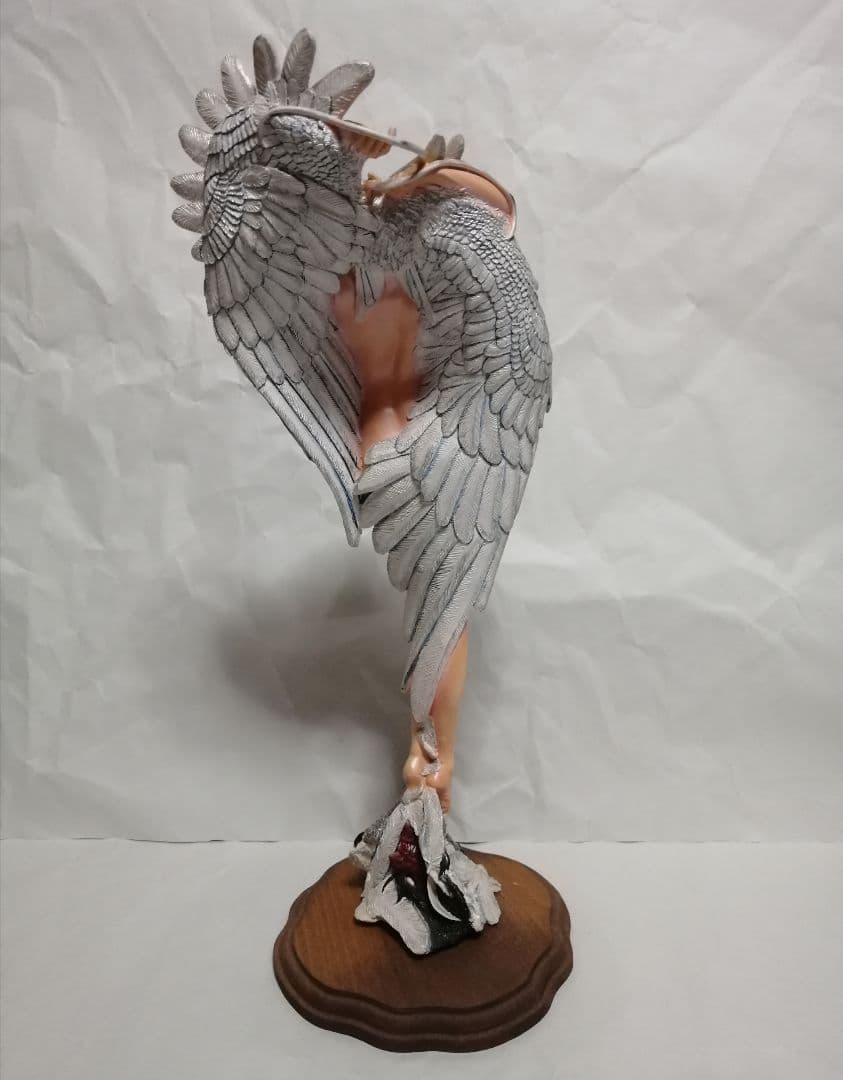 デビルマン シレーヌ舞 光と闇 「光」 ガレージキット 完成品 ボークス