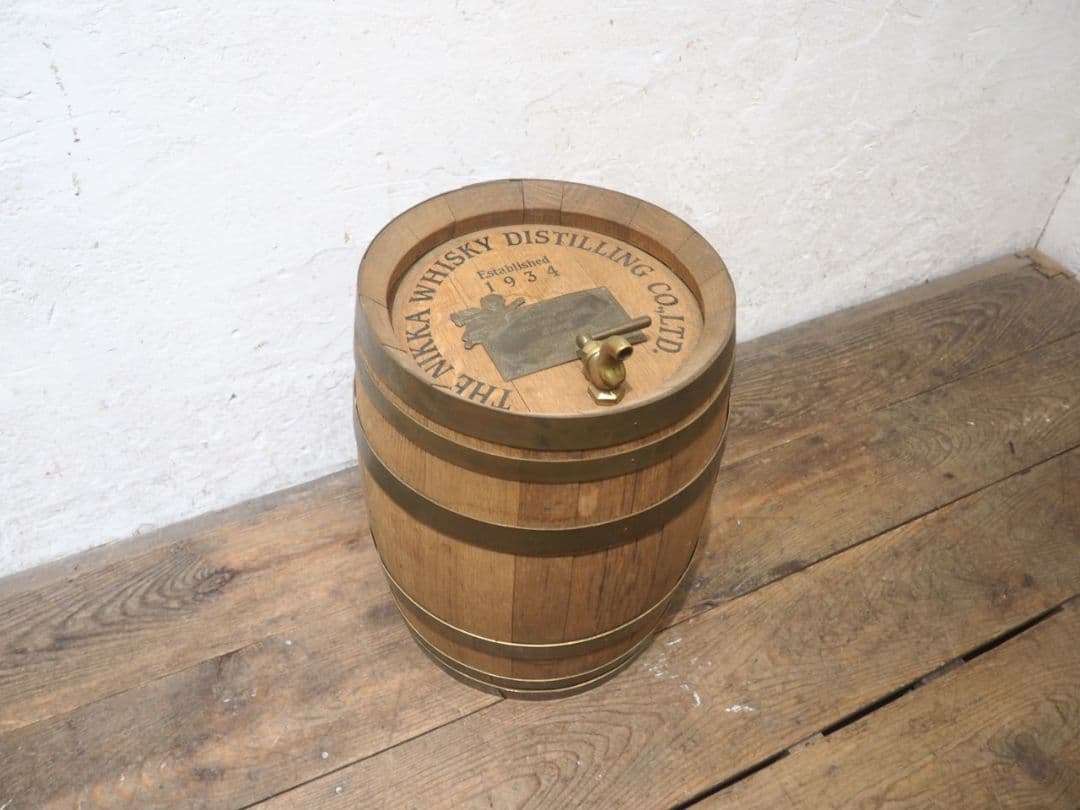 1240 ヴィンテージ ウィスキー樽のオブジェ ニッカ レトロ バー パブ