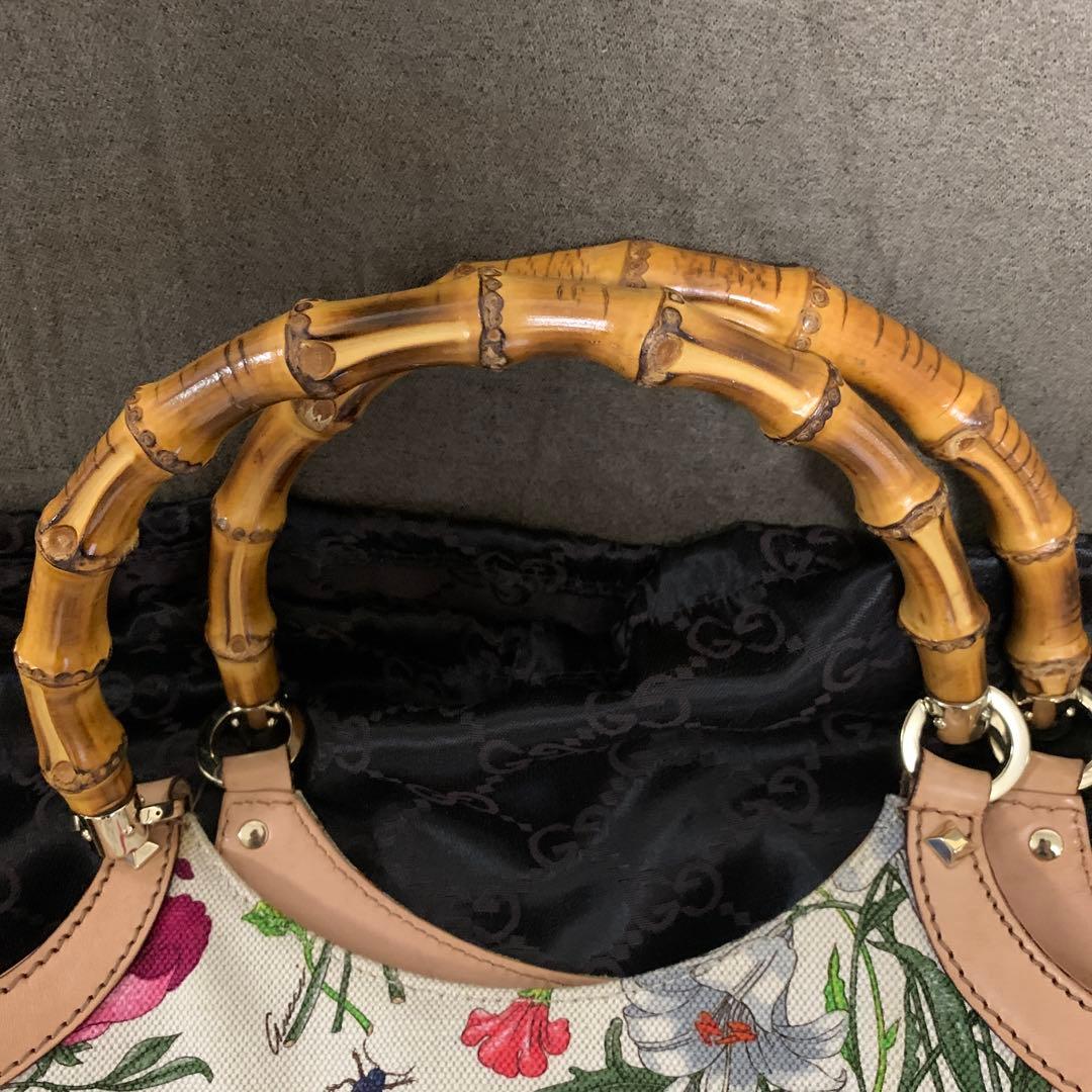 むぎ出品⭐︎GUCCIフローラ　花柄キャンバス製トートバッグ