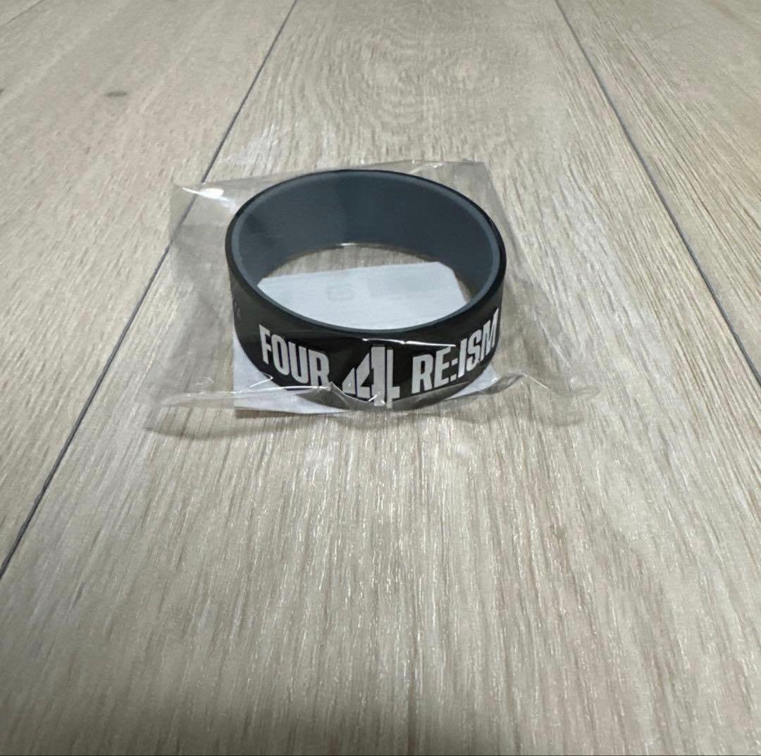 Official髭男dism ラバーバンド - メルカリ