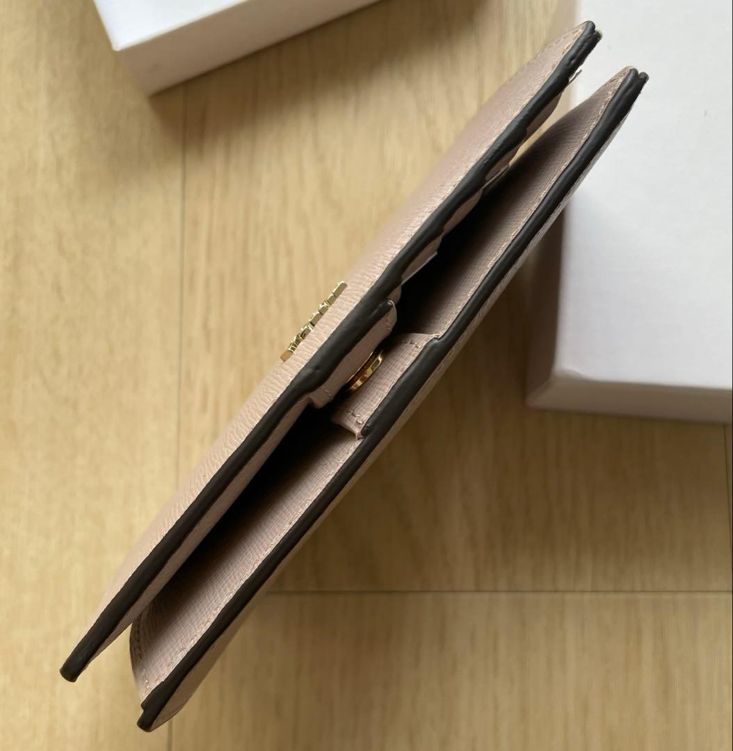 【新品未使用】FURLA フルラ バビロン 二つ折り財布 ダリア ベージュ