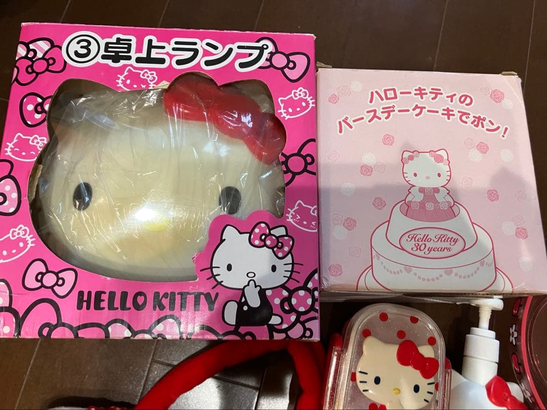 レトロハローキティ まとめ売り サンリオ ハローキティ HELLO KITTY