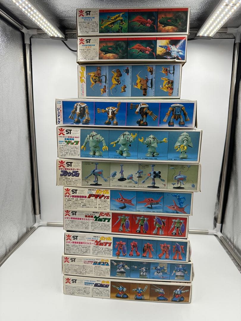 バンザイマーク　「ガンダム」プラモデル　旧キット37点プラスおまけ※要説明文