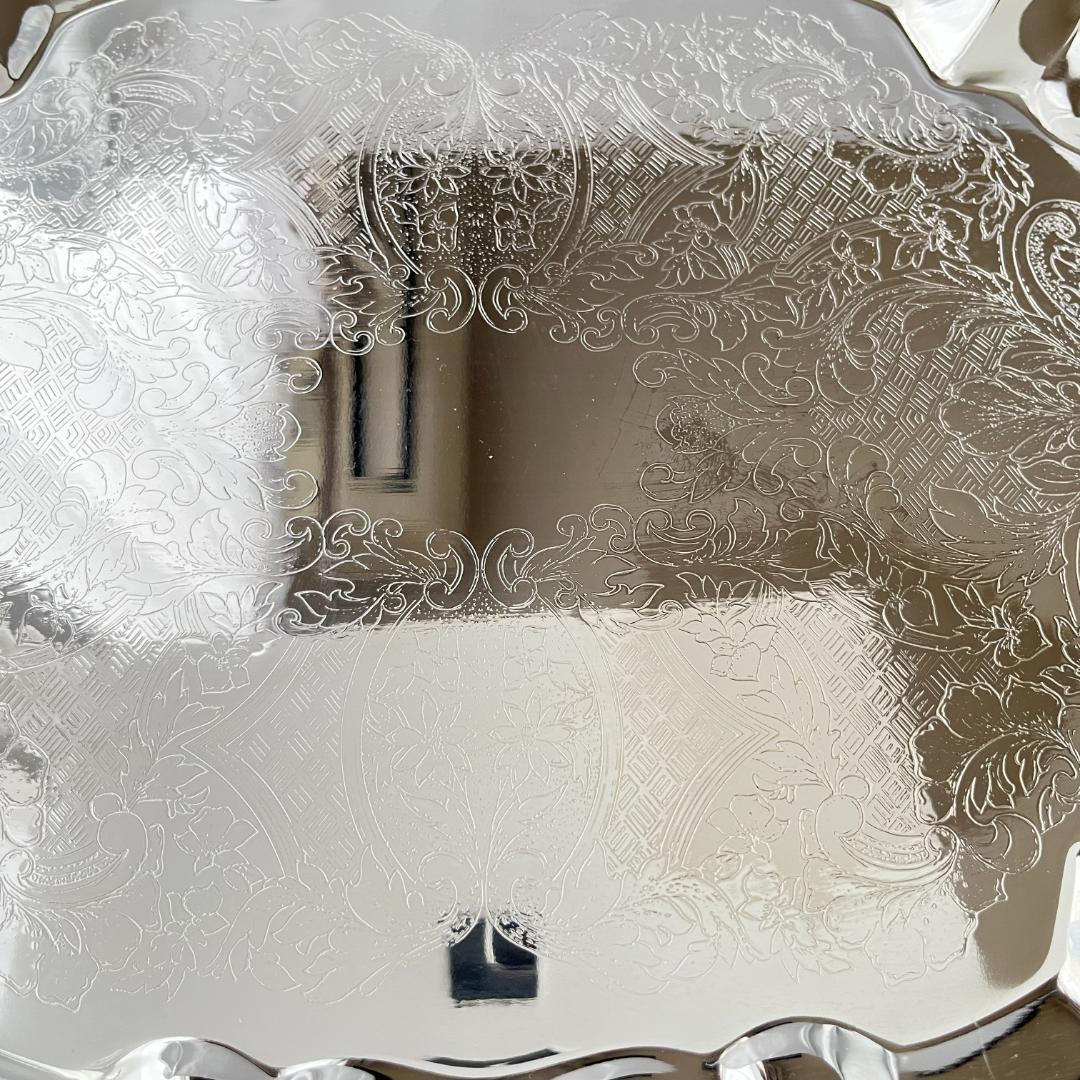 【LEONARD】 チッペンデールのギャラリートレー 37 cm フット付