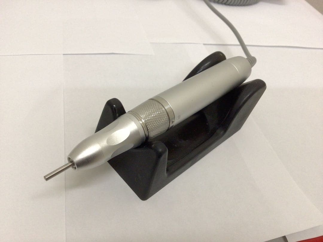 Nail Labo petit Potable(ネイルマシンとビットのセット)